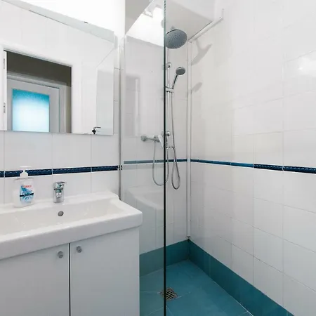 Ruiz Apartment *